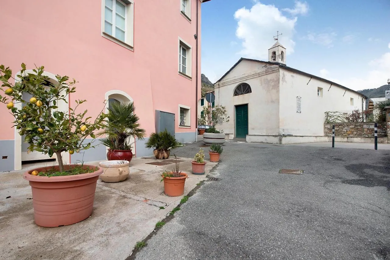 Casa Mare Montaretto 2 contacts