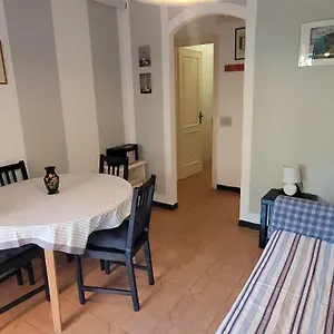  Appartamento Bilocali Con Giardino Via Sivori